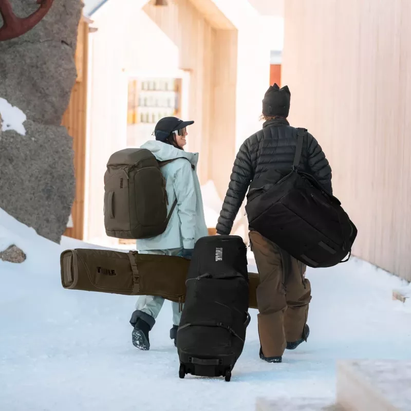 Thule 5157 Roundtrip vierivä laskettelu- ja lumilautailukenkäreppu 60L Deep Khaki