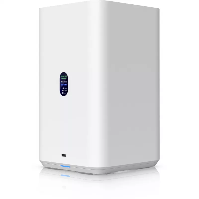 UGREEN NASync DXP4800 Plus 32TB NAS-paketti, 4x 8TB WD Red Plus -kiintolevyä