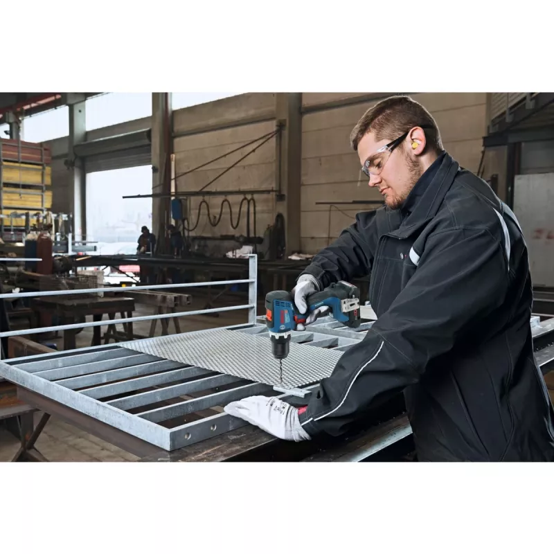 Bosch GSR 18V-65 akkuporakone-ruuvinväännin, 2x 4,0 Ah akku