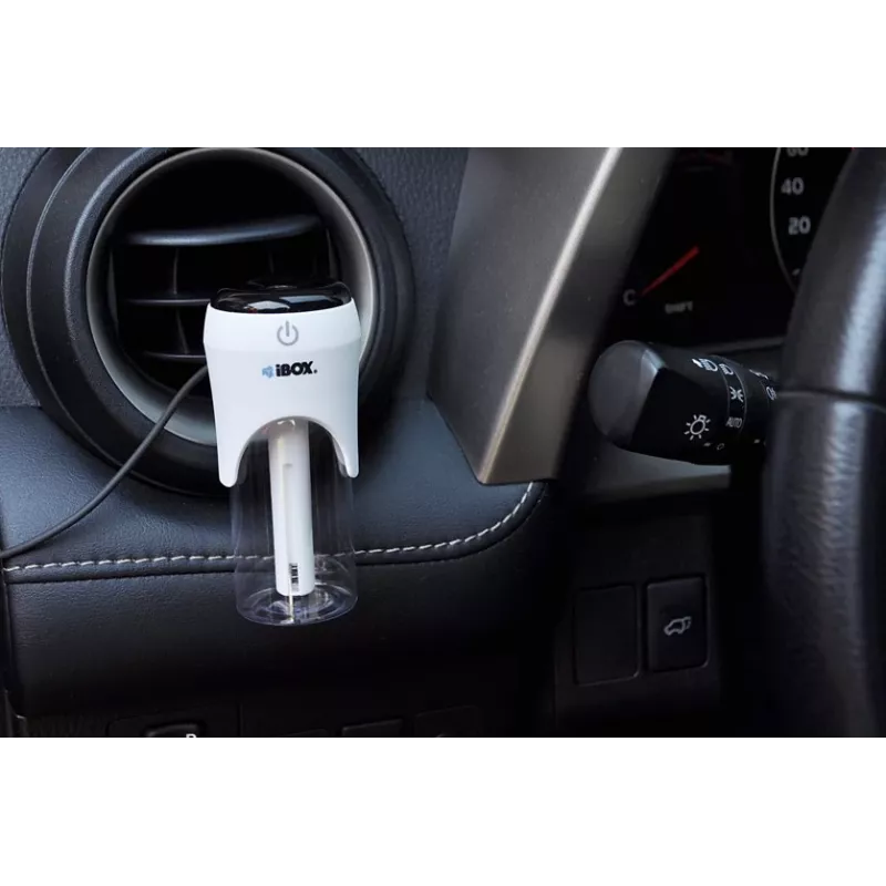 iBox ICCH-01 auto-USB-laturi ilmankostuttimella ja tuoksudiffuusorilla