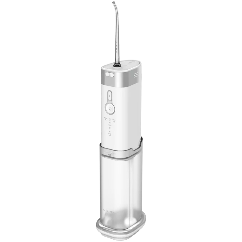 Suihkusuutin: 3,7V, 8W, 2500mAh, 200ML