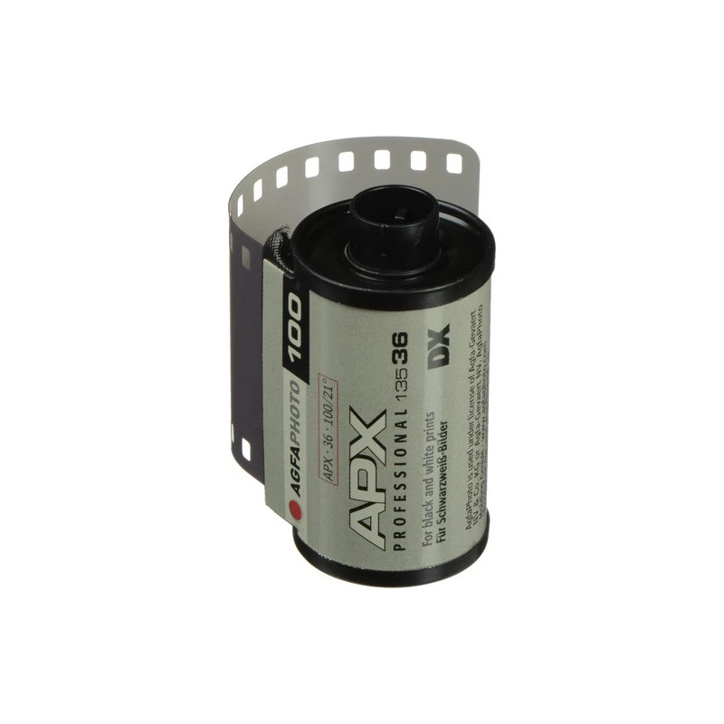 Musta-valkoinen filmi AgfaPhoto APX 100 Prof 36 kuvaa UK