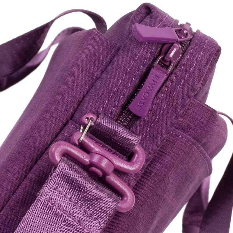 Salkku Rivacase 8335 39,6 cm (15,6 tuumaa) punainen