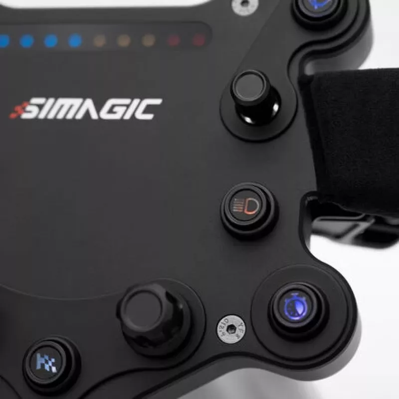 Simagic GTS Alcantara S202 — Alcantara-verhoiltu sim racing -ratti, malli S202