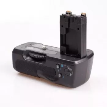 Akkukahva Meike Sony A500 A550 — tuki pystykuvaukseen, malli DV00BG0030