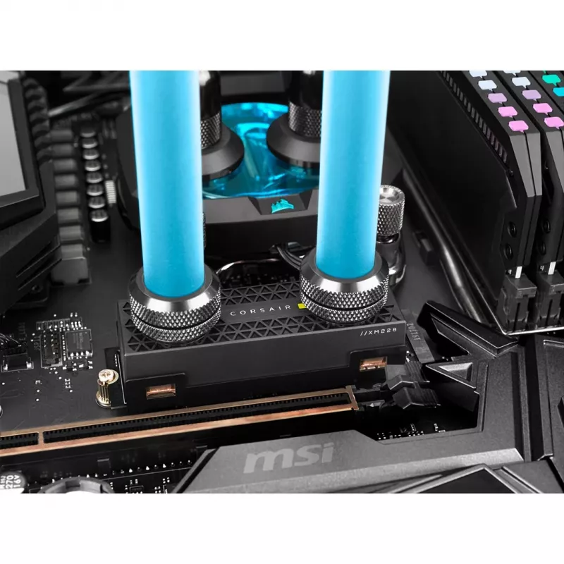 SSD-asema Corsair MP600 PRO 2TB M.2 PCIe 4.0 NVMe