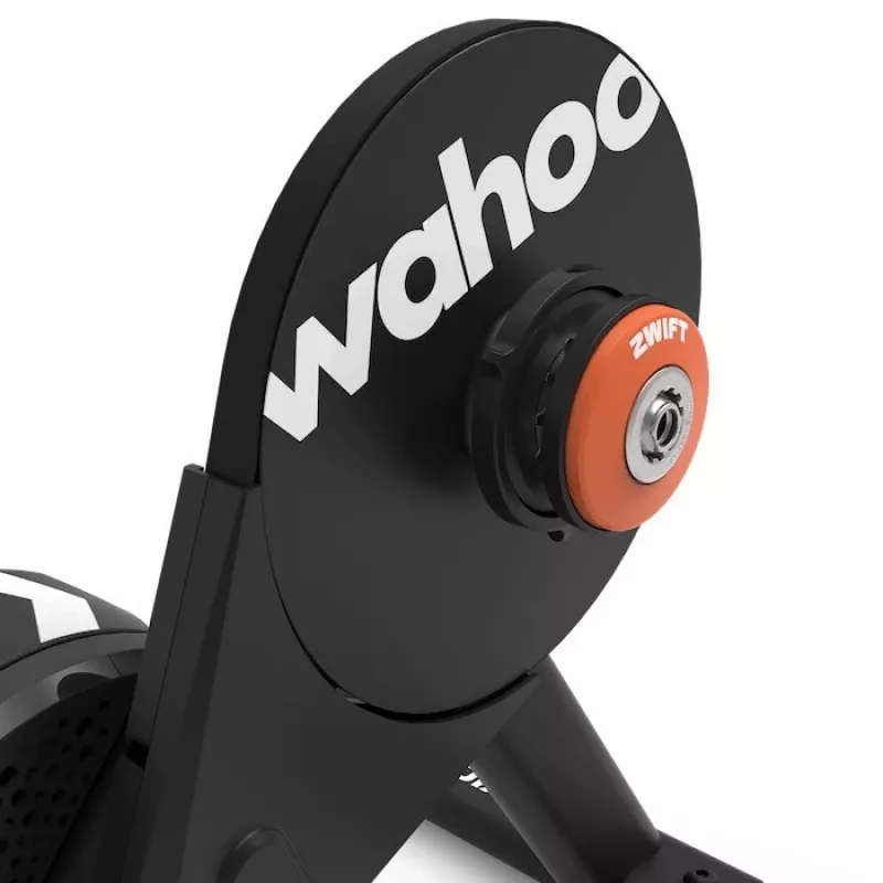 Wahoo KICKR CORE 2 -traineri (ZWIFT Cog & Click)