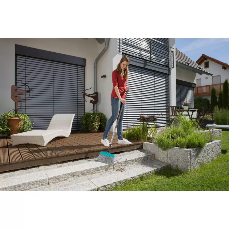 Gardena 03609-20 - ulkokäyttö - sininen - harmaa - kovat harjakset - muovi - 320 mm