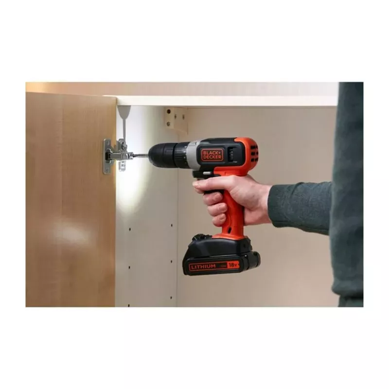 BLACK & DECKER | akkuporakone | BCD001C2-QW | 18 V | 2x1,5 Ah | litium