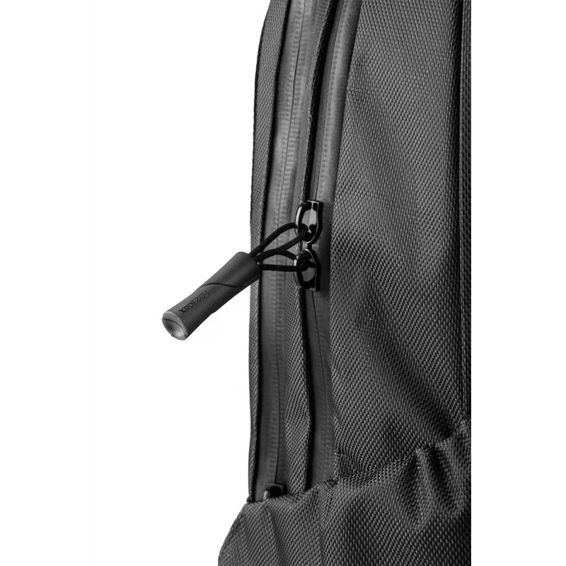Matkareppu XD-Design Bobby Explore musta 200x520x330mm PET