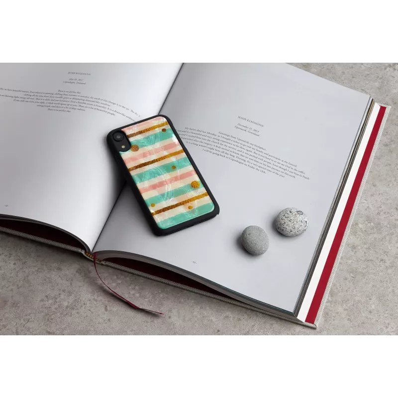 iKins puhelimen suojakotelo iPhone XR — minttu-musta suojakotelo