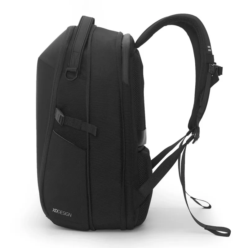 Reppu XDDESIGN Bizz musta — vedenpitävä, kevyt, malli P705.931