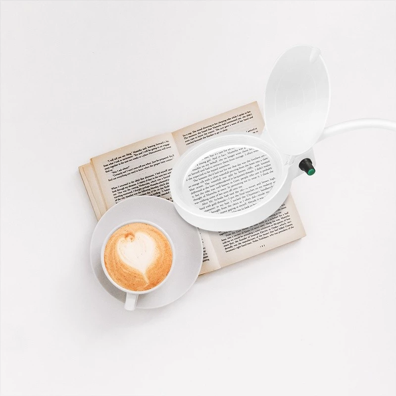 Jalustasuurennuslasi, 8 ja 36 dioptria
