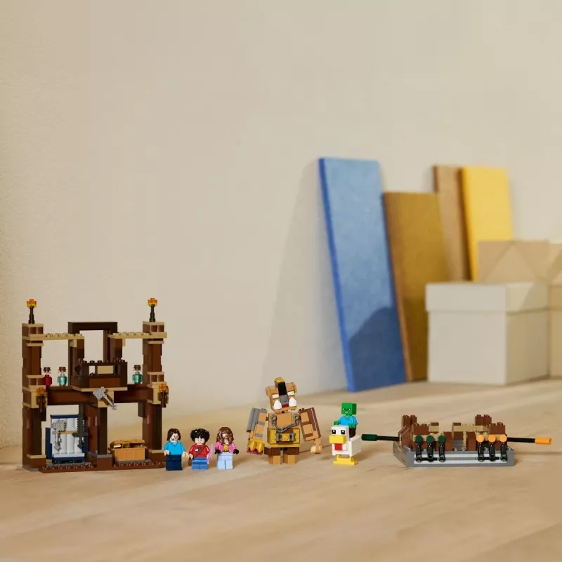 LEGO MINECRAFT 21272 Metsän kartanon taisteluareena
