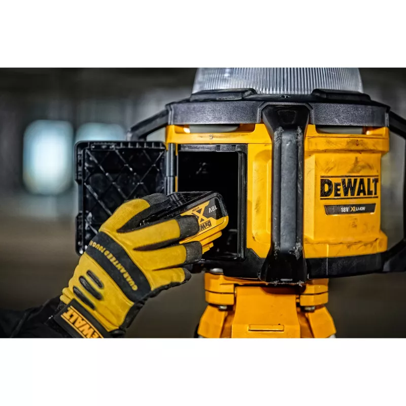 DeWalt akkukäyttöinen työmaavalaisin
