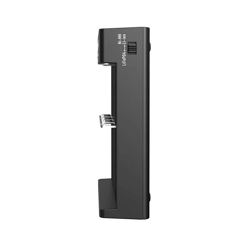 Laturi XTAR MX4 4-paikkainen yleislaturi Li-Ion NiMH USB-C, musta, tukee 4 paristoa