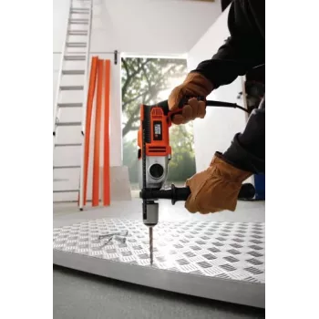1100W 13mm BLACK+DECKER iskuporakone