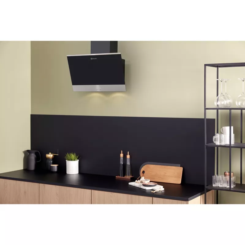 Bauknecht RBHVP 63 LM K seinäliesikupu, 60 cm, poisto/kierrätys, LED, musta/ruostumaton teräs