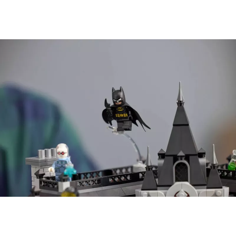 LEGO Batman 76300 Arkham Asylum rakennussarja – LEGO, malli 76300