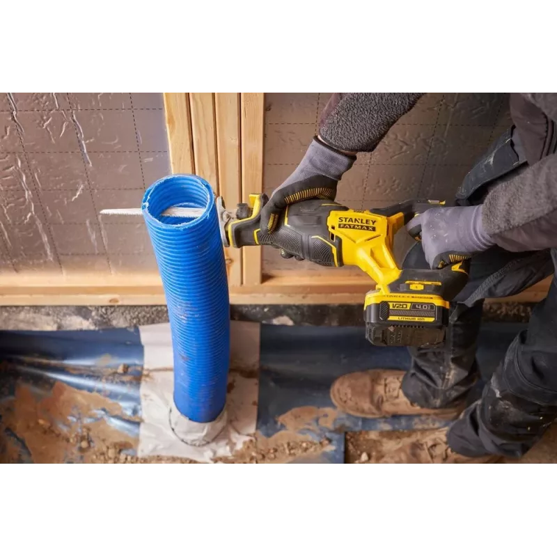 Stanley Fatmax SFMCS311B puukkosaha 18 V musta, keltainen