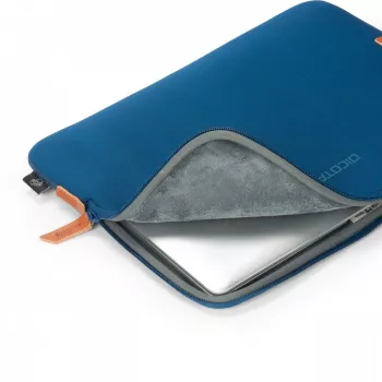 Sleeve-kotelo DICOTA D32155-RPET 38,1 cm 15