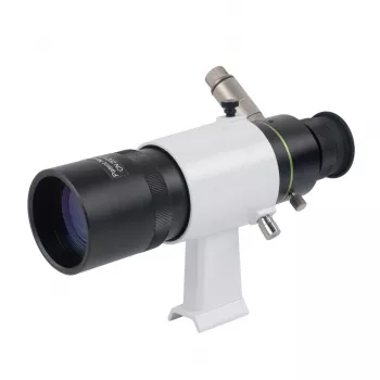 Etsinputki Skywatcher SW-7116 9x50 taustavalaistu, ei käänteinen kuva kaukoputkille
