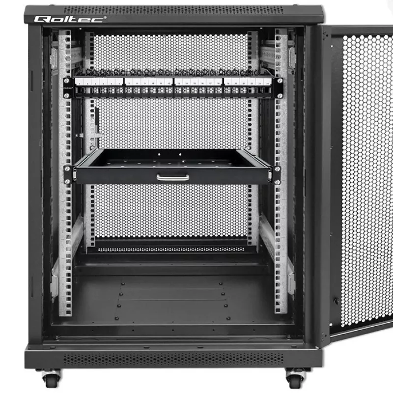 Qoltec 54516 19 tuuman räkin kytkentäpaneeli, 24 porttia, 1U, UTP, musta