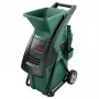 Sähkökäyttöinen oksasilppuri Bosch AXT RAPID 2200 — 2200 W moottori, leikkauskapasiteetti jopa 40 mm
