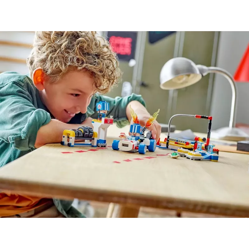 LEGO-sarja 72035 Super Mario Mario Kart Toadin korjaamo -rakennuslelu, interaktiiviset tasot ja hahmot