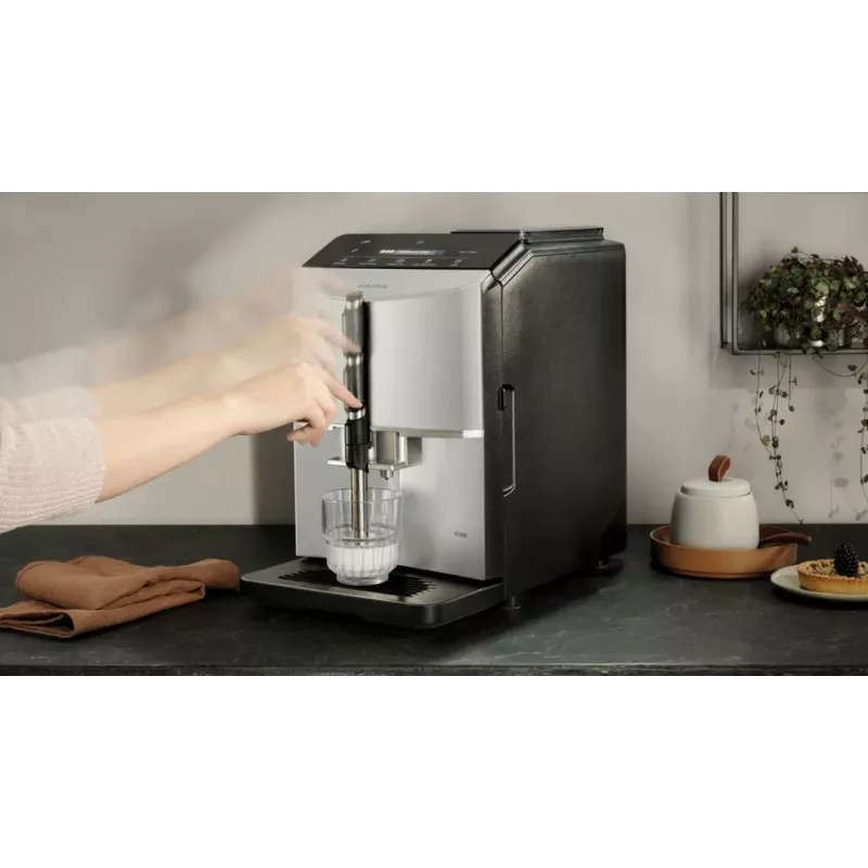 Siemens TF303E01 EQ300 espressokeitin (hopea; 1300W)