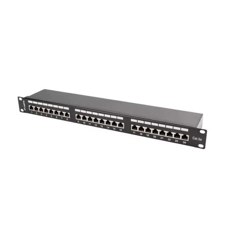 Patch-paneeli 1U LANBERG PPS5-1024-B — 24-porttia RJ-45 Cat5, metalli, musta, räkkiasennus