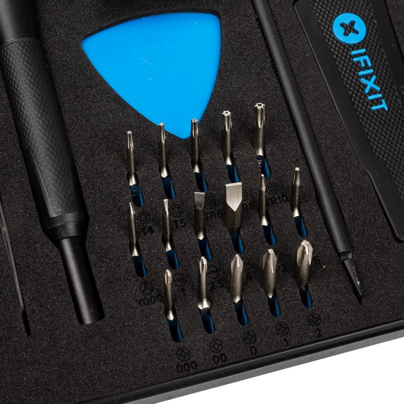 iFixit Essential Electronics Toolkit + taitettava antistaattinen matto