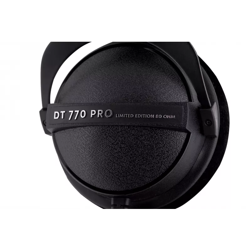 Beyerdynamic DT 770 Pro 80 Ω musta Limited Edition - suljetut studiokuulokkeet