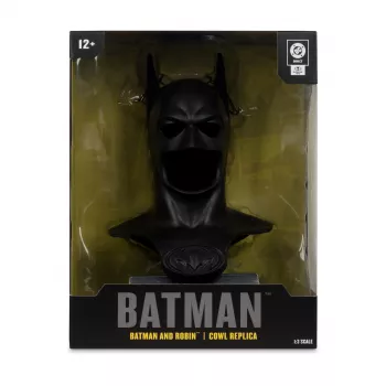 MCFARLANE DC Direct Batman Cowl -replika 1:3 ja Robin (17937)