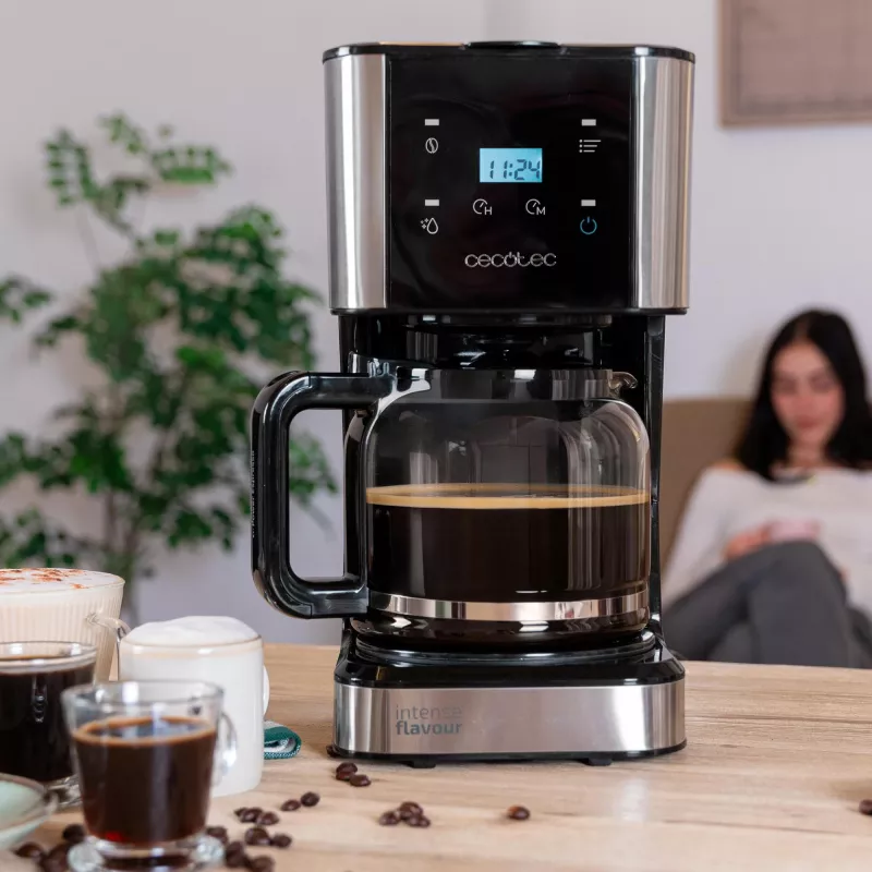Cecotec 272 12 kupillista/1,5 l musta