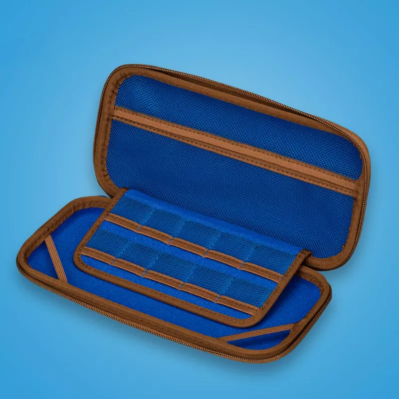 Kuljetuskotelo FR-TEC One Piece Bag Chibi Nintendo Switch sininen ruskea valkoinen