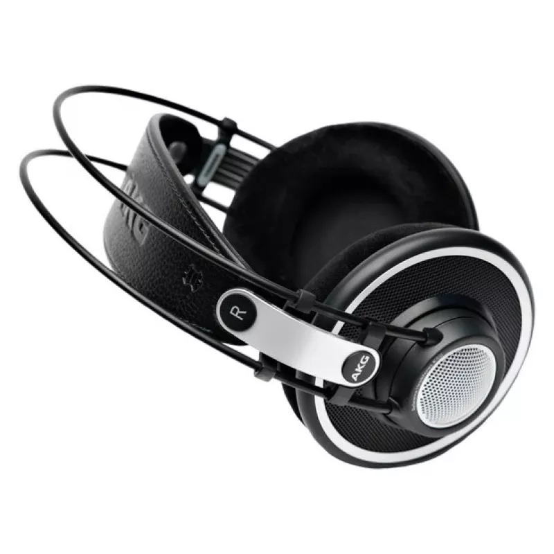 AKG K702 avoimet korvia ympäröivät kuulokkeet