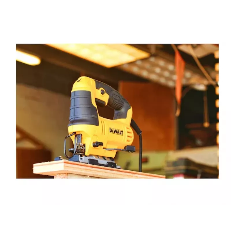 Sähköinen pistosaha 650W DEWALT DWE349