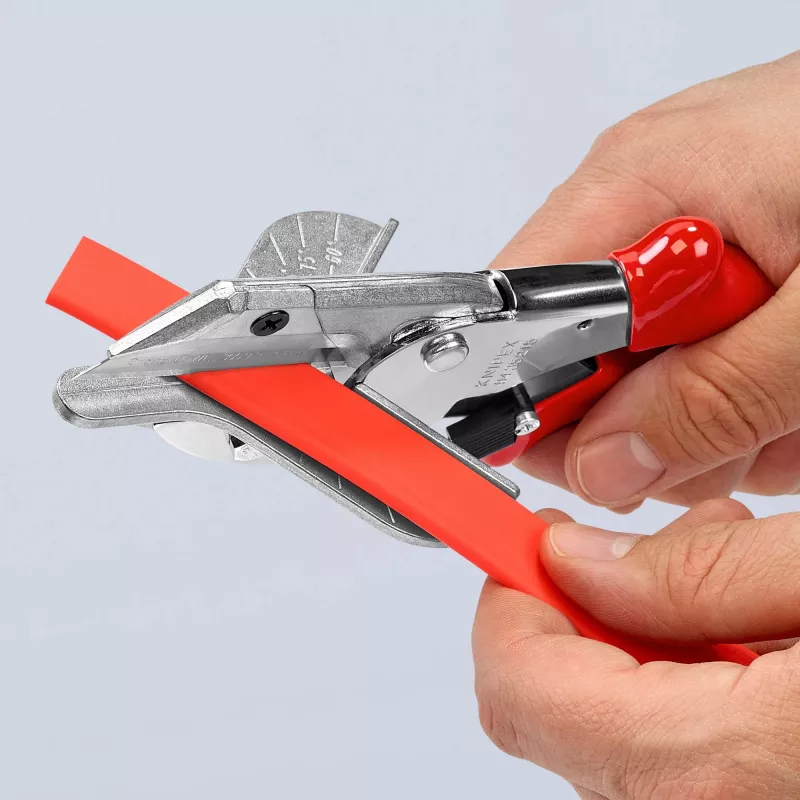 Knipex 94 35 215 jiirileikkuri muovi- ja kumiprofiileille, 215 mm