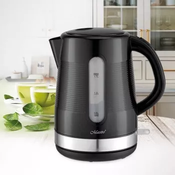 Maestro-vedenkeitin 1,7 L, 2200 W, musta — muovikotelo, painikkeella avattava kansi, ergonominen kahva