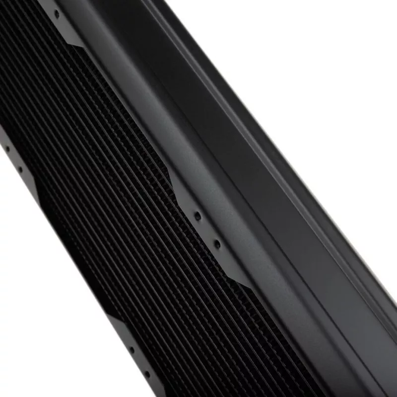 Hardware Labs Black Ice Nemesis 560 GTR jäähdytin, 560 mm, musta