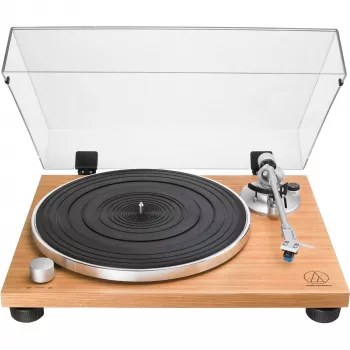 hihnavetoinen levysoitin Audio-Technica AT-LPW30TK