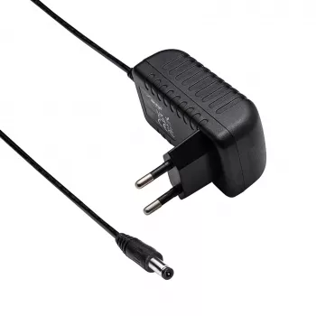 Akyga AK-TB-11 yleisvirtalähde 9 V / 1 A, 9 W, 5,5 x 2,1 mm pistoke, 1,5 m
