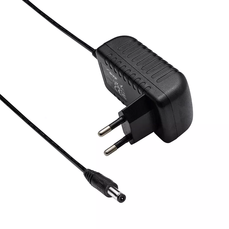 Akyga AK-TB-11 yleisvirtalähde 9 V / 1 A, 9 W, 5,5 x 2,1 mm pistoke, 1,5 m