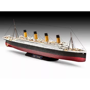 Revell 1/700 mittakaava RMS Titanic -mallisarja