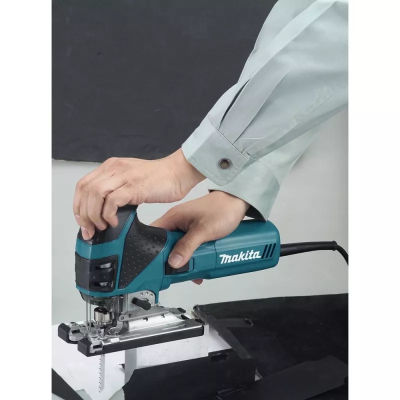 Makita 4351FCTJ pistosaha 720 W 2,5 kg