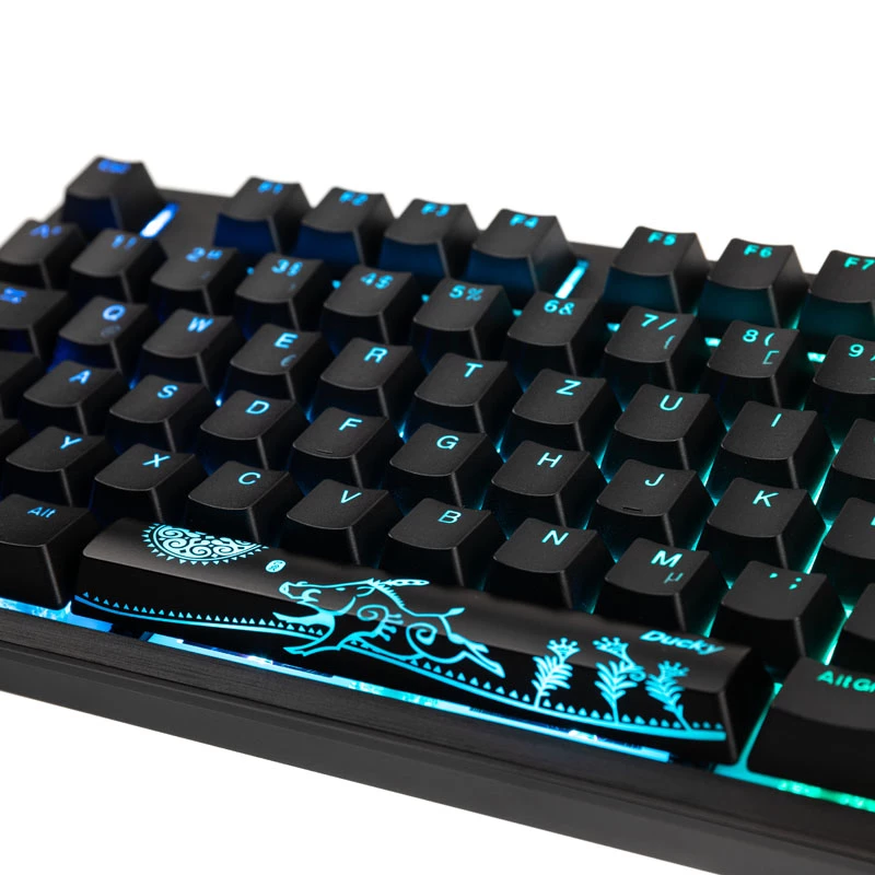 Ducky Shine 7 näppäimistö gaming USB saksa musta