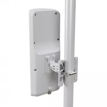 Mikrotik mANTBox ax 15s valkoinen Power over Ethernet (PoE)
