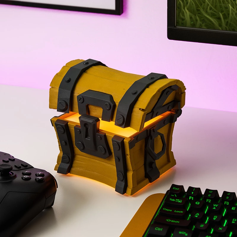 Pöytävalaisin Paladone Fortnite Chest Light – teemallinen LED-koristevalaisin