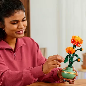 LEGO Icons krysanteemikukkien rakennussarja luova mallirakennussarja aikuisille tekokasvin rakentamiseen lahja naisille miehille hänelle kotiin toimistoon koristeeksi